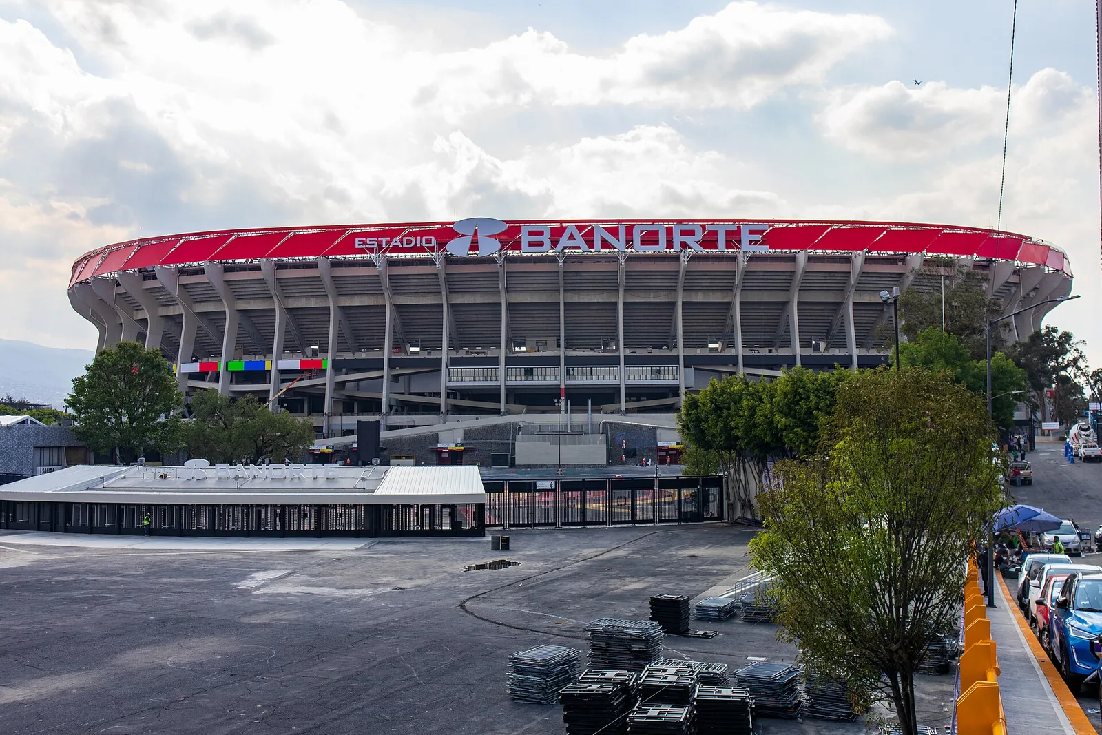 Aztécký stadion