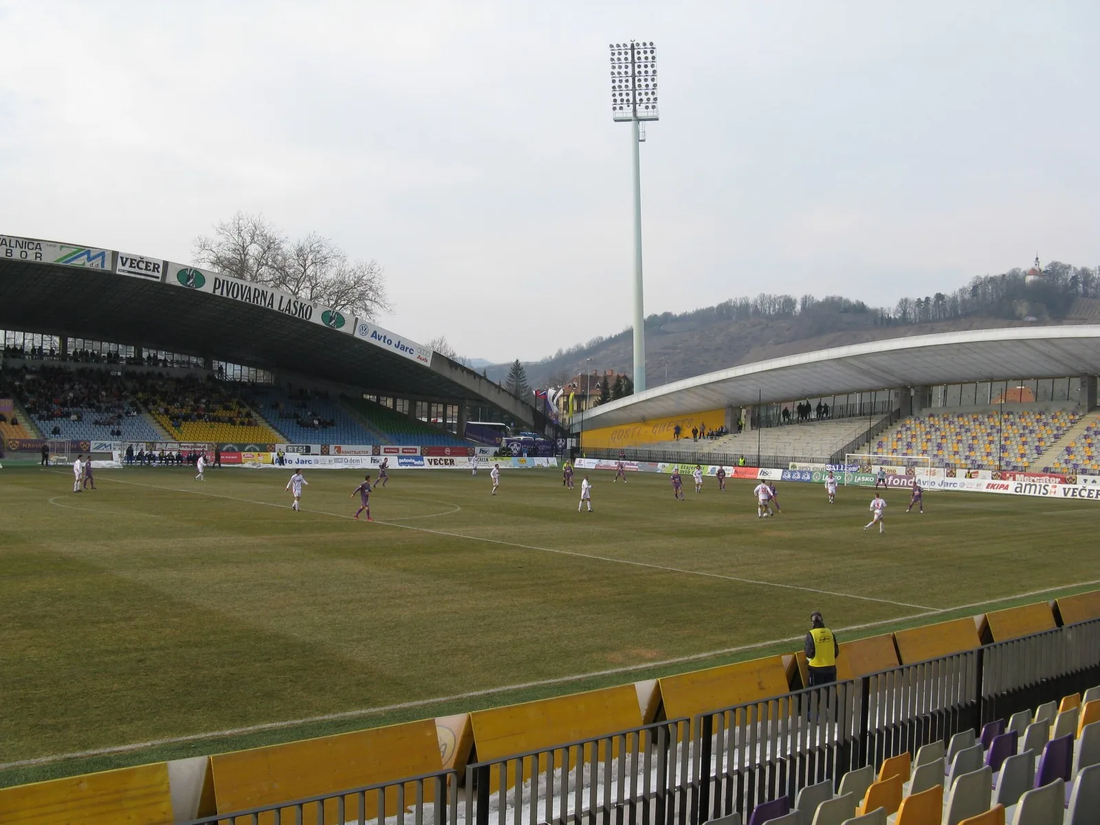Stadion Ljudski vrt