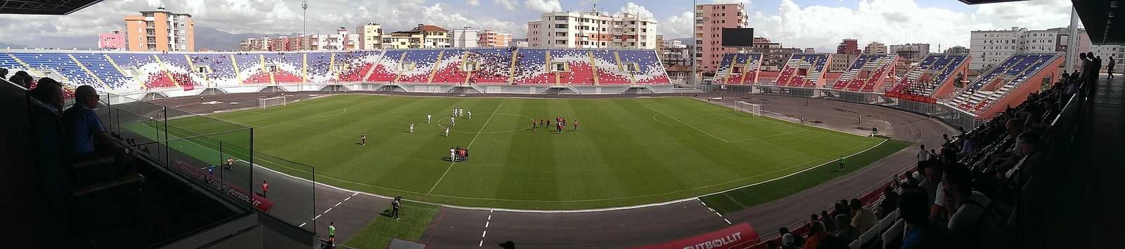 Stadion Loro Boriçi
