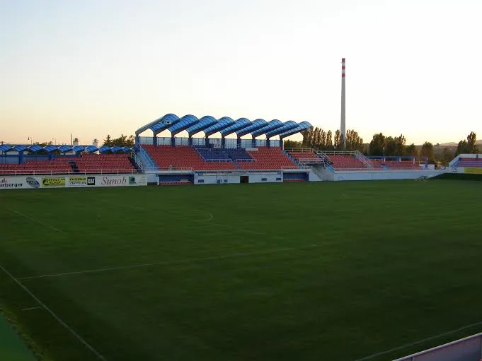 Štadión FC ViOn (ViOn Aréna)